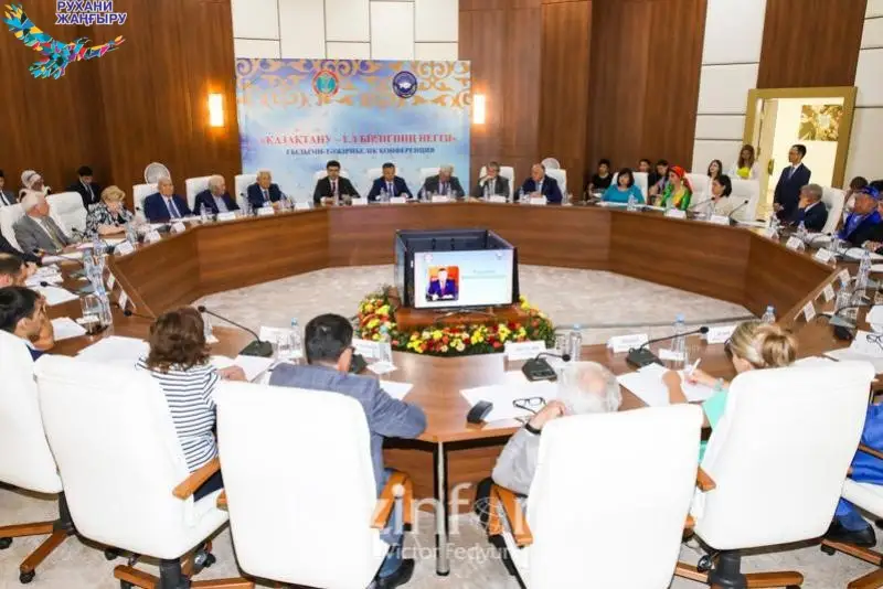 Предмет «Қазақтану» предлагают ввести в вузах страны