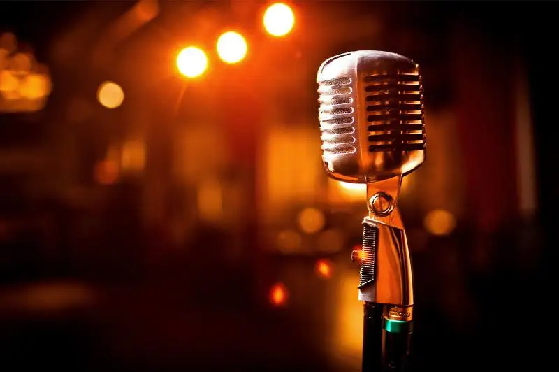 На караоке-вечера приглашают жителей Атырау