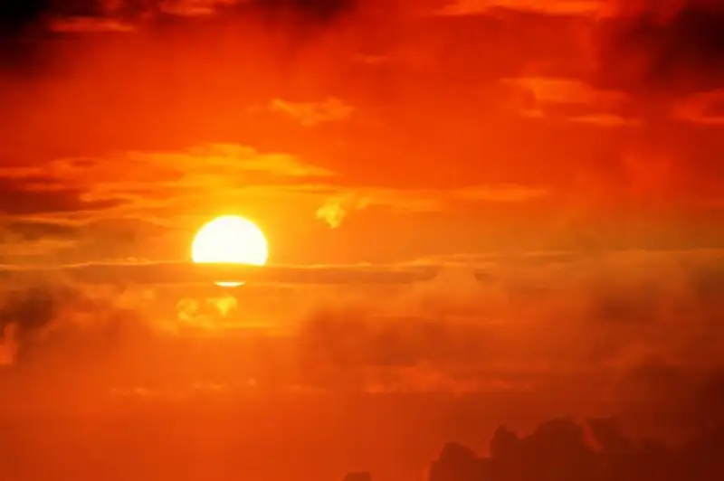 О жаре до плюс 38 градусов предупредили жителей Атырауской области