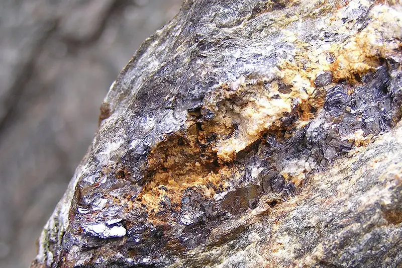 В каких регионах Казахстана ожидается сокращение полезных ископаемых