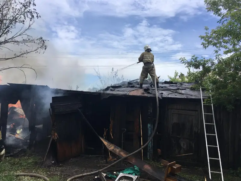 На станции «Сортировочная» в Карагандинской области произошел пожар