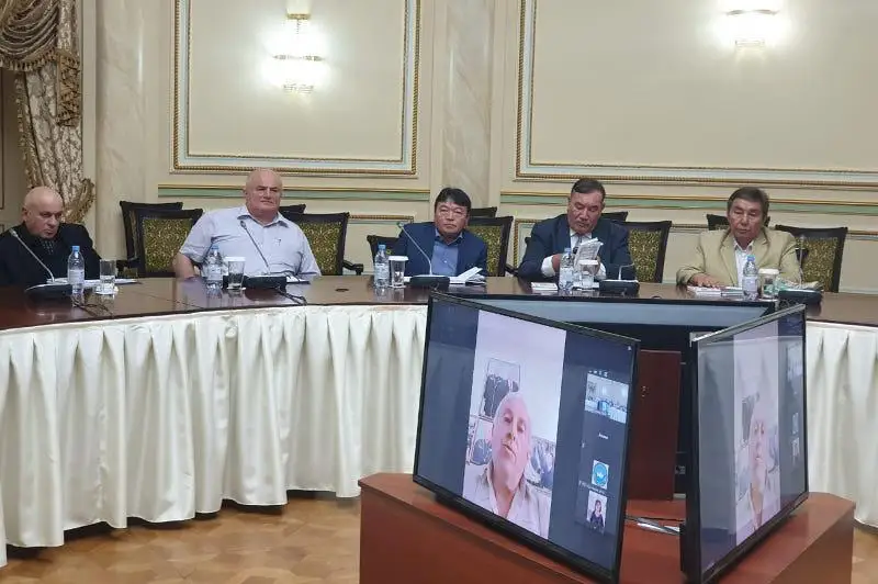 Книгу грузинской поэтессы Маквалы Гонашвили на казахском языке презентовали в Алматы