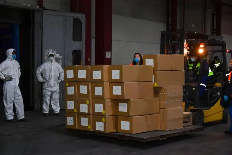 Джек Ма направил в Казахстан медицинские средства защиты