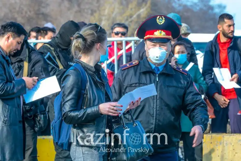 Какие документы обязаны иметь жители для выезда на работу при усиленном карантине в Нур-Султане