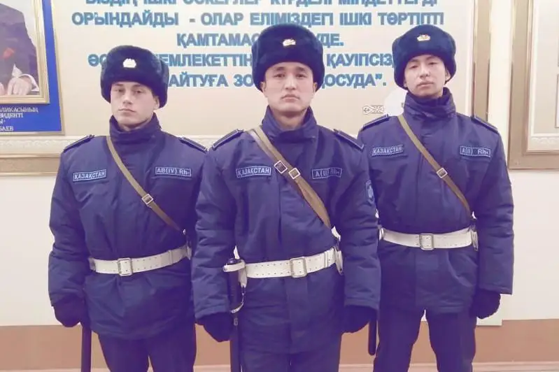 Пьяная нарушительница карантина напала на войсковой наряд в Петропавловске