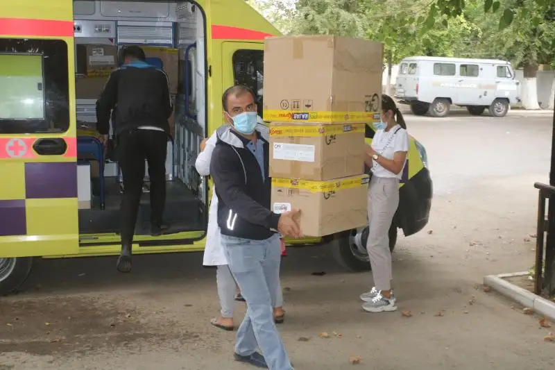 Гуманитарную помощь из ОАЭ распределили по больницам Туркестанской области