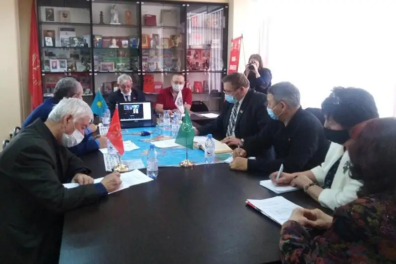 Алматинские коммунисты предложили обновить кадры в госуправлениях