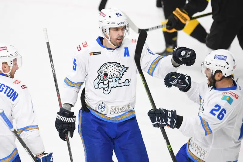 «Барыс» на выезде сыграет против ярославского «Локомотива»