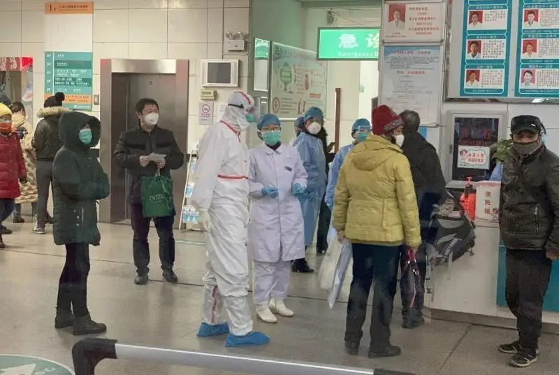 Коронавирус в Китае: о ситуации казахстанцев в Ухане рассказали в МИД РК