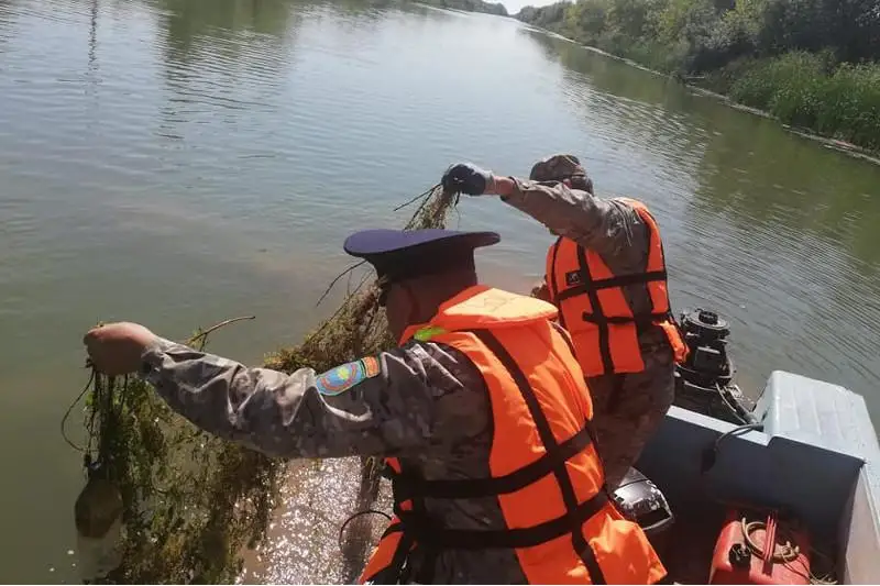 Более 350 восточноказахстанцев приняли участие в экоакции «Водоемы - чисты от сетей»