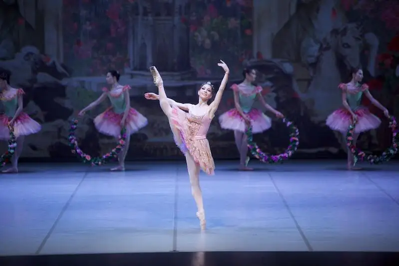 Балерина на карантине: как проходят будни Асель Шайкеновой