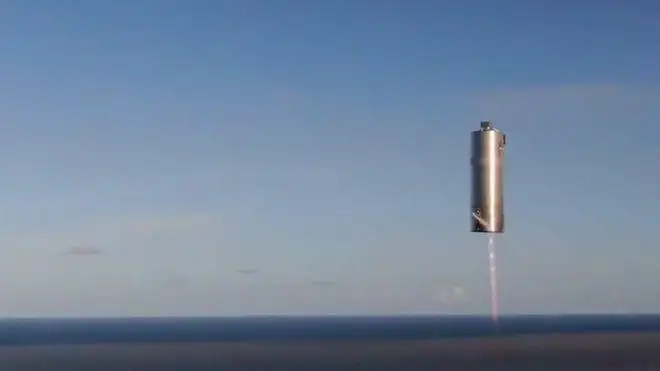 Илон Маск испытал прототип корабля для полета на Марс