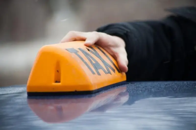 Против нелегальных таксистов выступили акмолинские полицейские