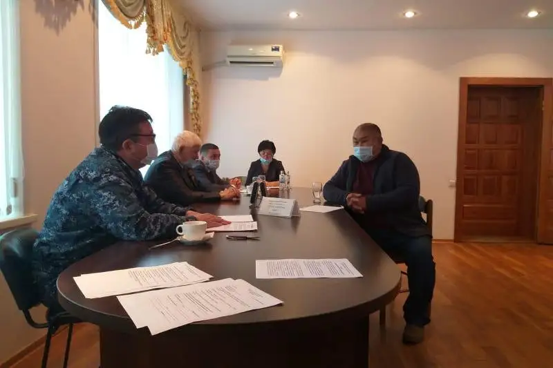Начальник ДП Костанайской области Бекет Аймагамбетов  провел прием граждан в Аркалыке
