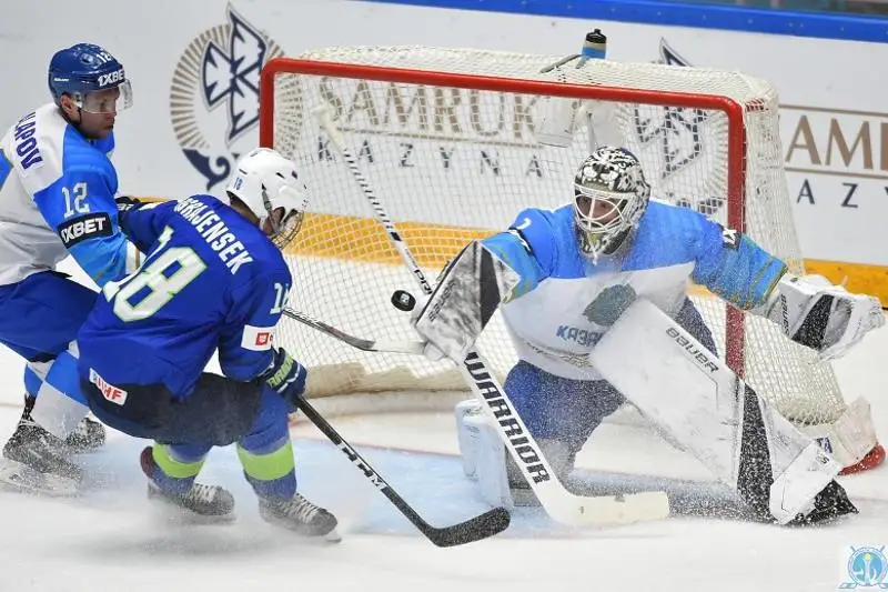 Международная федерация хоккея IIHF отменила 18 турниров из-за пандемии