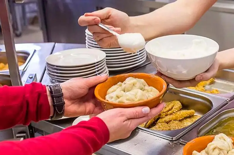 В Алматы гостиницы и объекты общепита будут открывать поэтапно