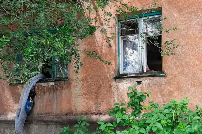 Двоих детей из горящего дома спасли соседи в Карагандинской области