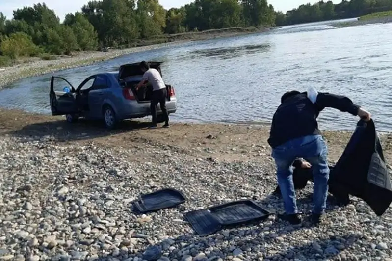 Автомойку на берегу реки устроил житель Усть-Каменогорска