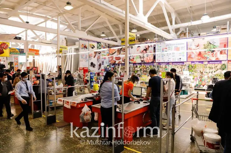 Возобновление деятельности: как работает один из строительных гипермаркетов в Нур-Султане