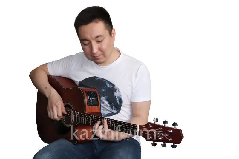 Не вижу тебя, но вижу музыку – Азамат Темирбаев