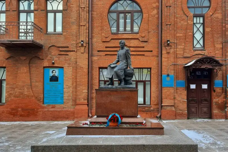 В Омске отметили 185-летие Шокана Уалиханова