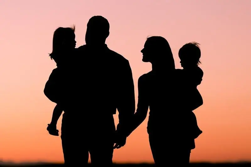 Жителей столицы будут обучать основам счастливого брака