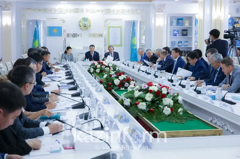 В Нур-Султане обсудили роль Конституции в эпоху цифровой цивилизации