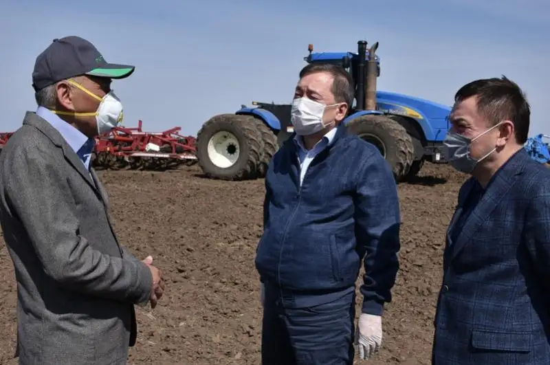 Министр сельского хозяйства выехал в Акмолинскую область