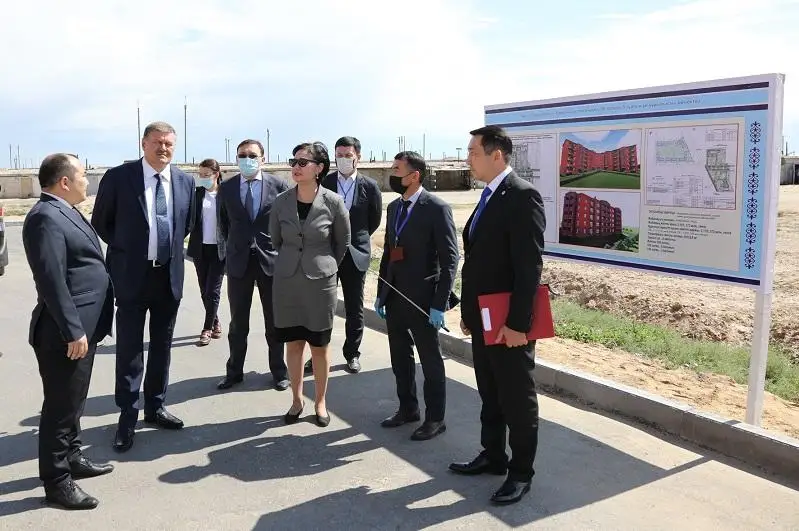 Гульшара Абдыкаликова посетила ряд социальных объектов в Байконуре