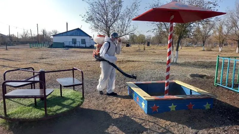 Общественные места дезинфицируют в Карагандинской области