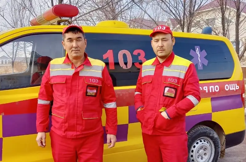 Первенца в карете «скорой помощи» родила женщина  в Туркестанской области