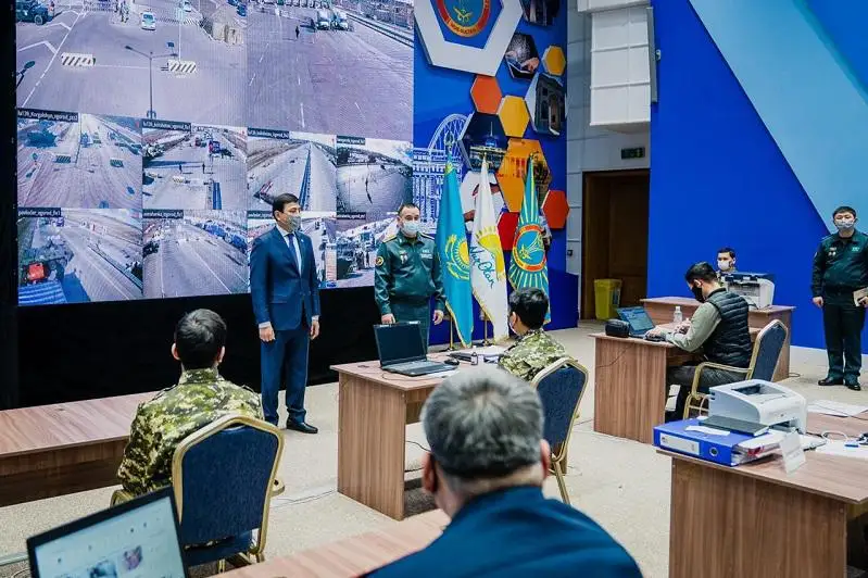 На первом этапе в Нур-Султане призвано 100 военнообязанных