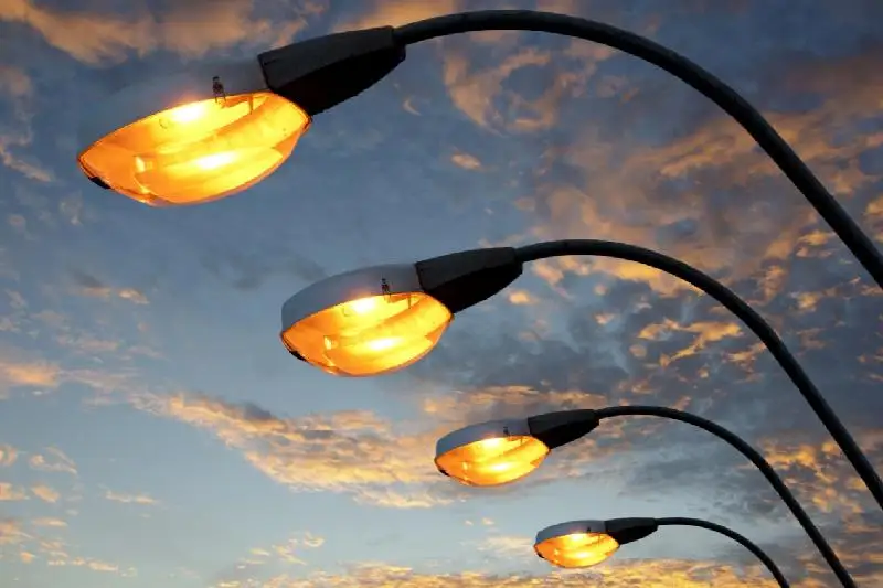 В Алматы освещение получили более 320 улиц