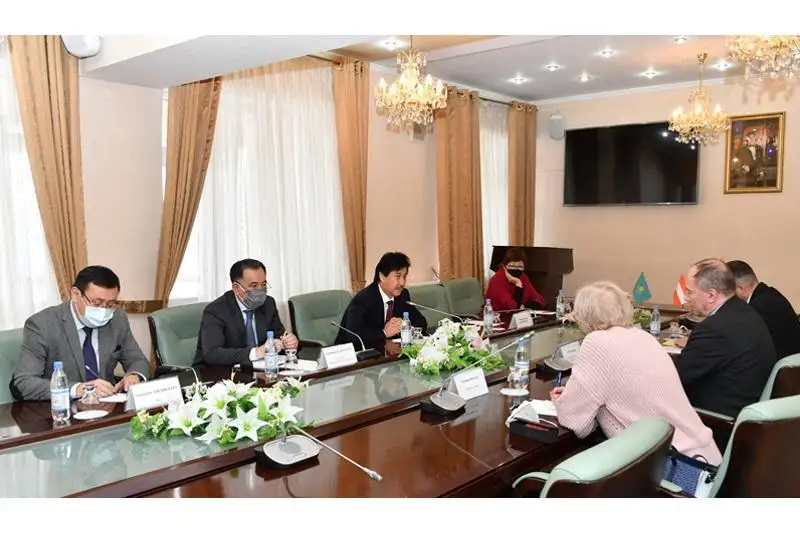 Общие цели устойчивого развития обсудили ректор КазНУ и посол Австрии