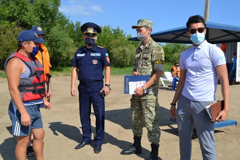 Общественные рейды по пляжам проходят в СКО