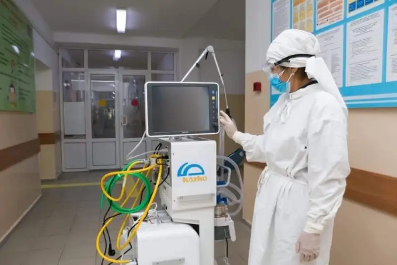 Аппарат искусственного дыхания за 15 млн тенге подарили больнице в Кентау