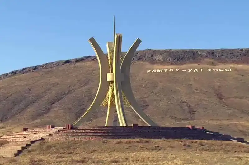 В этом году в Улытауском районе появятся 10 новых аллей и скверов