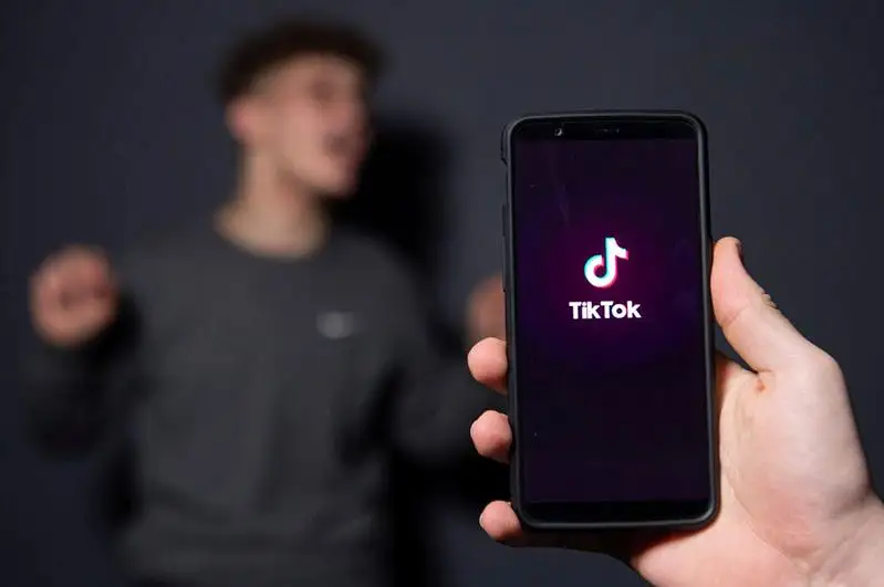 TikTok стремительно набирает популярность на фоне глобальных призывов оставаться дома