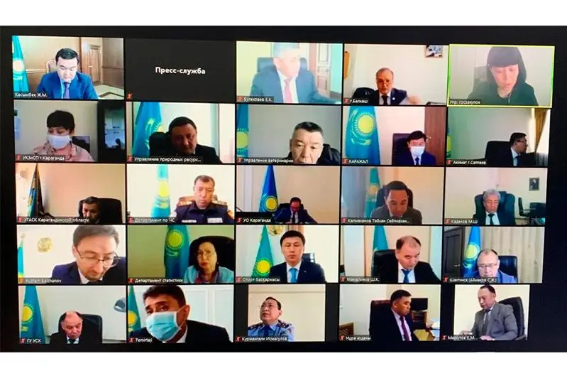 Аким Карагандинской области объявил выговоры двум акимам из-за вспышки коронавируса