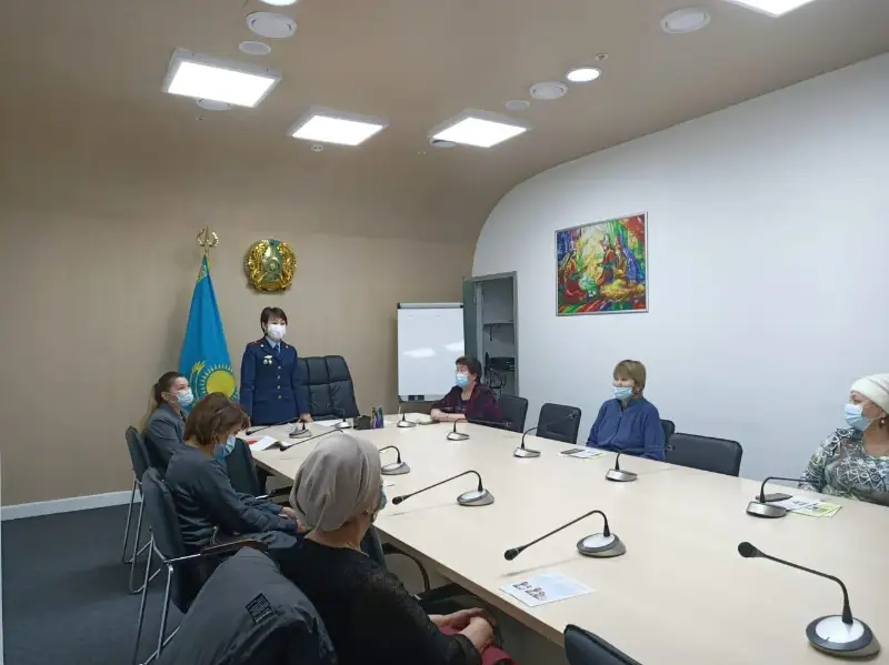 Более 460 семей проверили столичные полицейские в рамках акции  «16 дней без насилия»