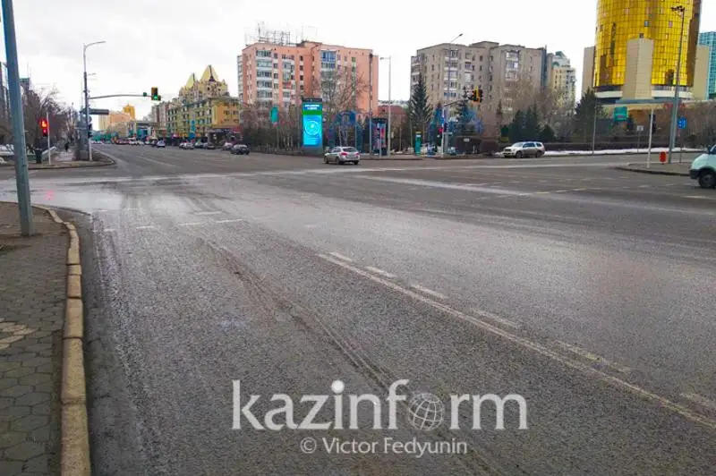 Перекресток проспекта Момышулы и улицы Токпанова перекроют в столице