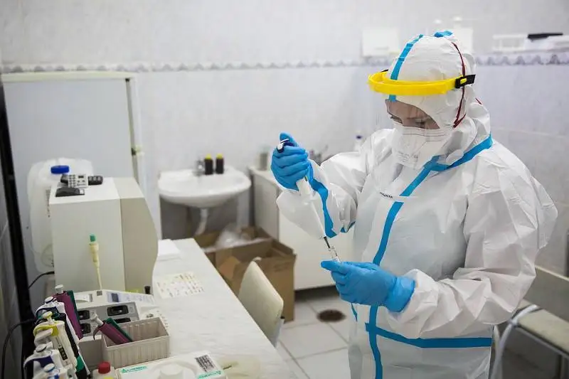 Тест на COVID-19 может показать ложный отрицательный результат в 30-40% случаев - эксперт