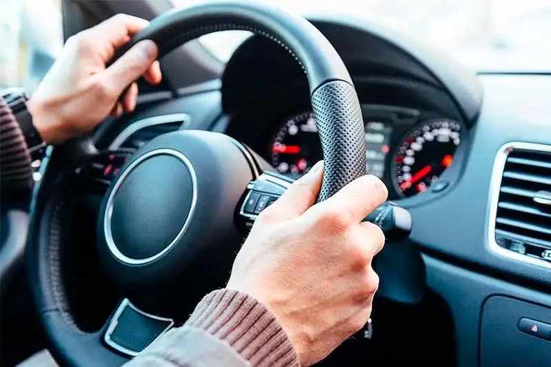 Сбил женщину и скрылся: полиция задержала водителя