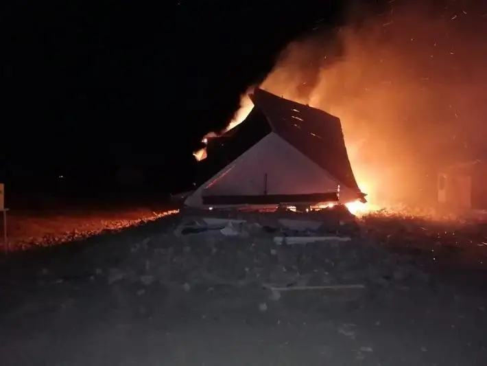 Взрыв газового баллона обрушил стены частного дома в Кызылорде