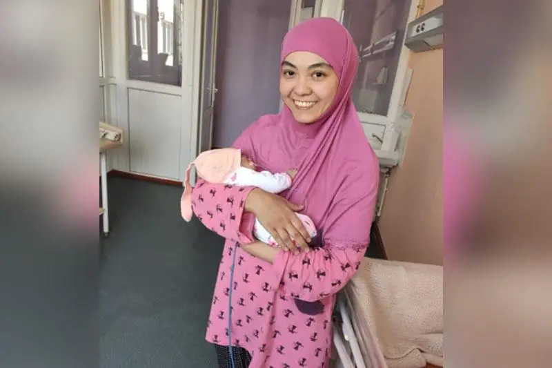 Алматинка родила девочку весом 650 граммов