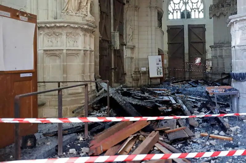 Арестован подозреваемый в поджоге собора Святых Петра и Павла