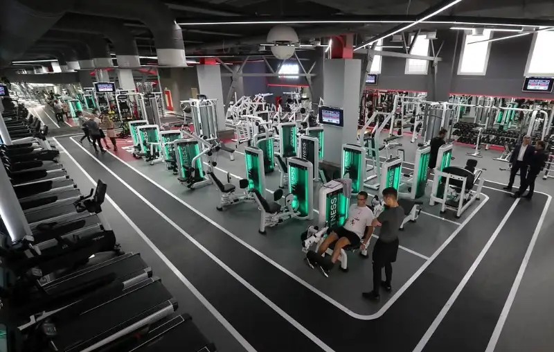 В Москве закрыли фитнес-центры и аквапарки