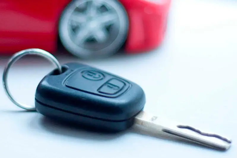 Покупка автомобилей по выгодной цене привела актюбинца к потере сбережений