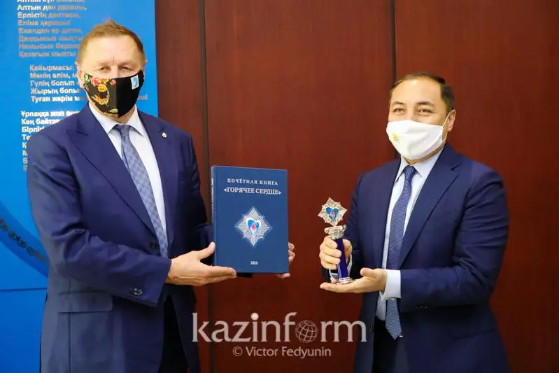 Казахстанские поисковики награждены российской премией «Горячее сердце»