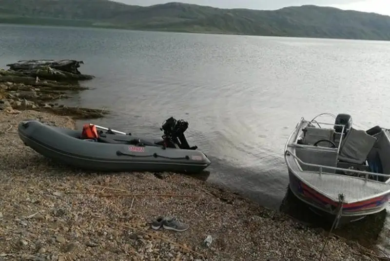 Унесённые ветром: любителей лодочных прогулок всю ночь спасали в ВКО